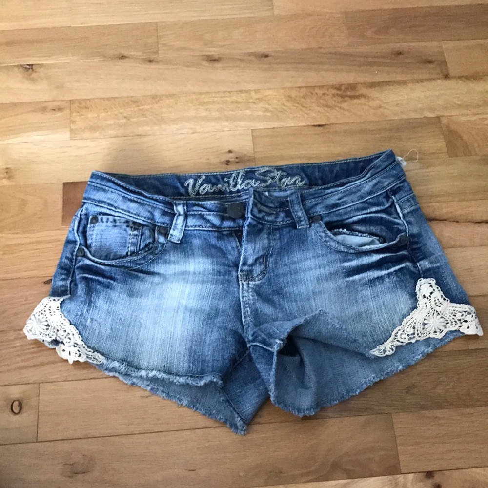 Jean shorts!